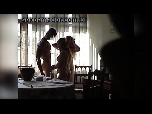 ❤️ Ħbieb sesswali jistiednu raġel ġgant u threesome miegħu ️ Video tal-ħakk fil-porn mt.xxxwownet.ru ❤